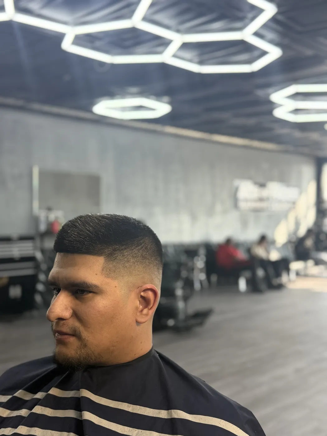 Sharp taper with edge-up
